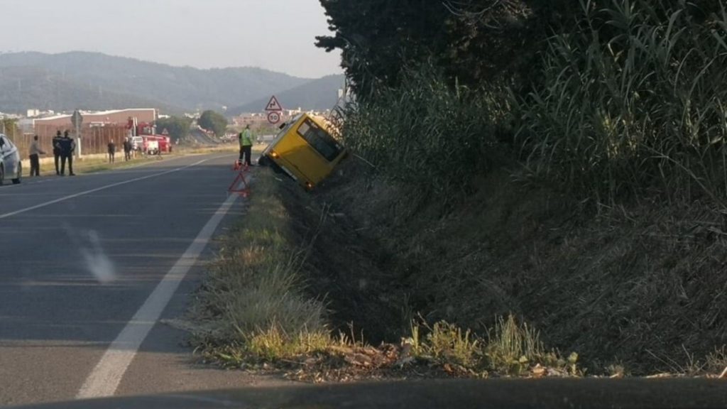 accidente de bus en viladecans, viladecans noticias, noticias viladecans