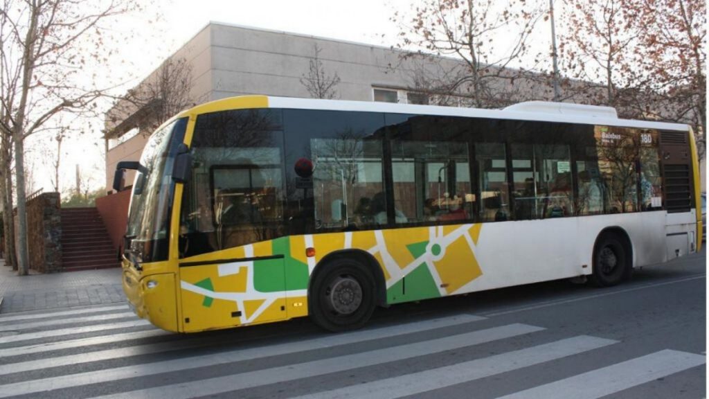 Consulta los cambios en el recorrido de las líneas de bus VB2, E86, L86 y L87 , viladecans noticias, noticias viladecans