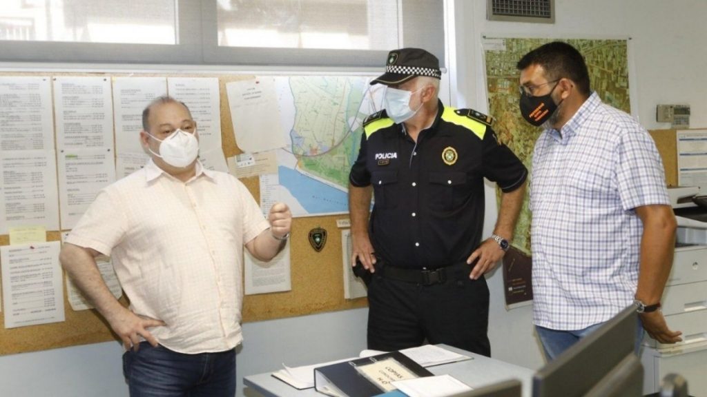 La policía local de Viladecans ha interpuesto un total de 1.607 sanciones durante el estado de alarma, noticias viladecans., viladecans noticias